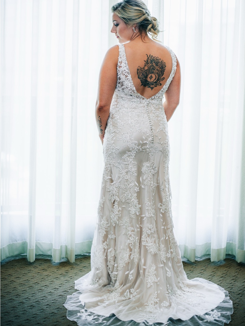 Allure Bridals Ivory Lace V-Neck Wedding Gown with Champagne Lining - Picture 7 of 7